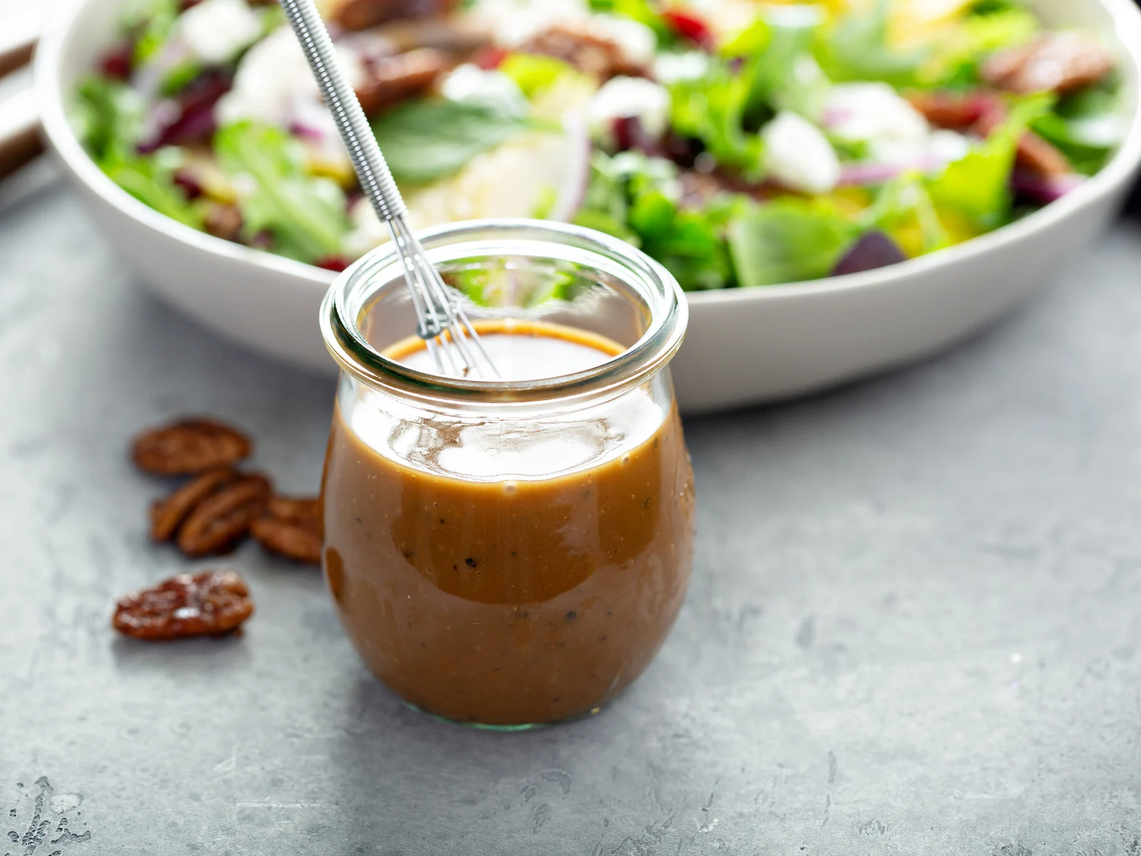 Mixed Greens Salad with Balsamic Vinaigrette Mixed Greens Salad with Balsamic Vinaigrette