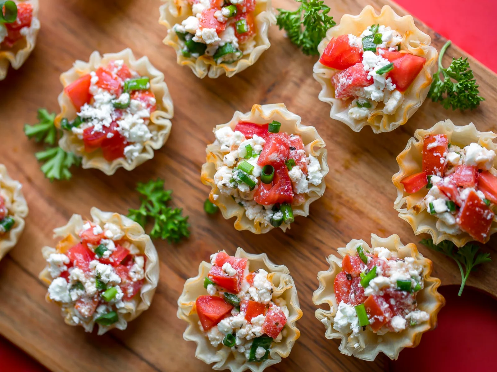 Šopska Salata Phyllo Cups Šopska Salata Phyllo Cups