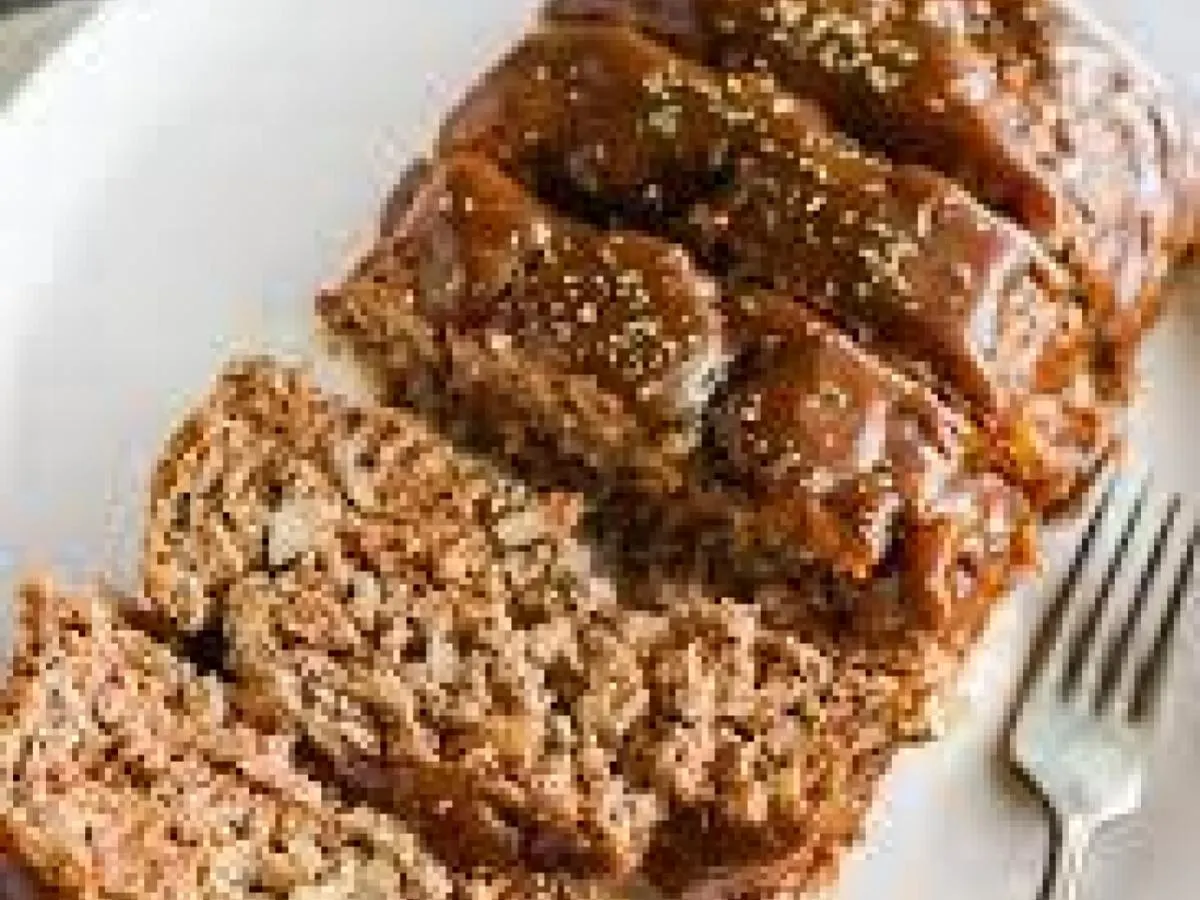 Mom's Meatloaf & Gravy Mom's Meatloaf & Gravy