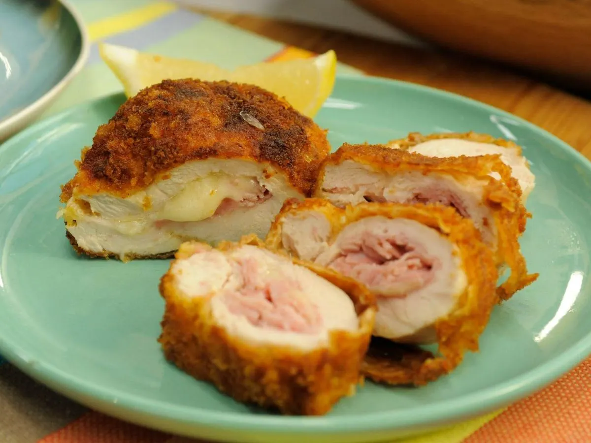 Cordon Bleu Smothered Chicken Cordon Bleu Smothered Chicken