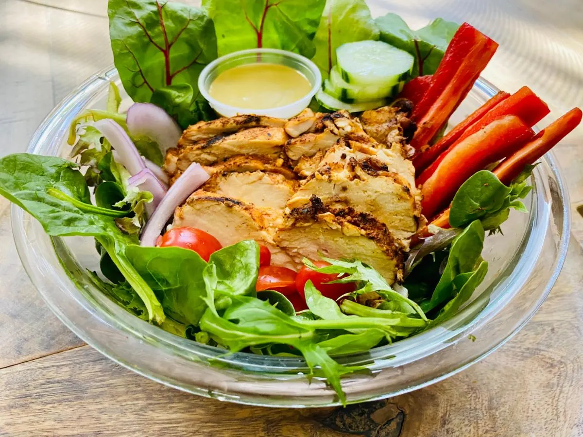 Halal Grilled Chicken Dill Vinaigrette Salad [Extra Side of Dressing]