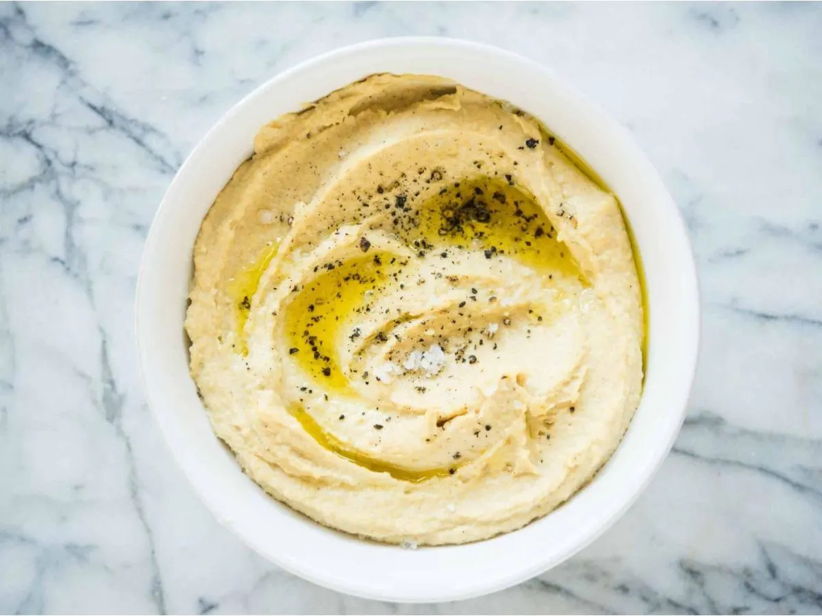 Fresh-Made Hummus Dip Fresh-Made Hummus Dip
