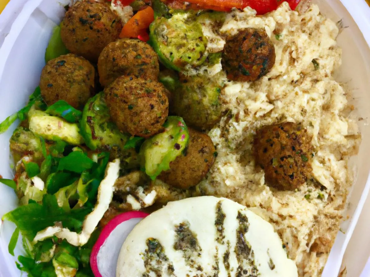 Vegan Falafel Bowl with Garlic Sauce and Hummus Vegan Falafel Bowl with Garlic Sauce and Hummus
