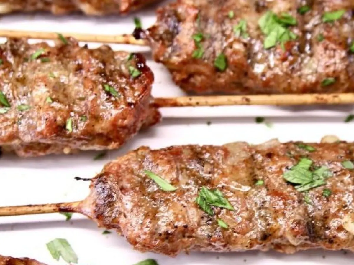 Char-Broiled Ground Beef Kabob Char-Broiled Ground Beef Kabob