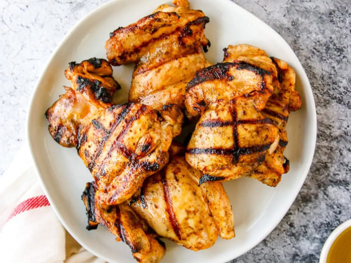 ESSENTIALS BYO - BBQ chicken