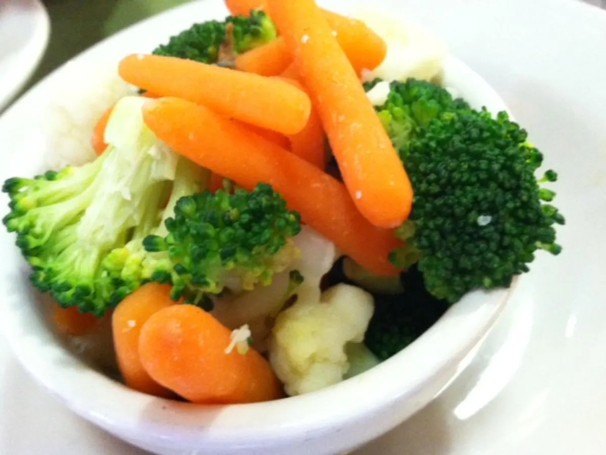 BYO SRASA - Steamed Seasonal Veggie blend