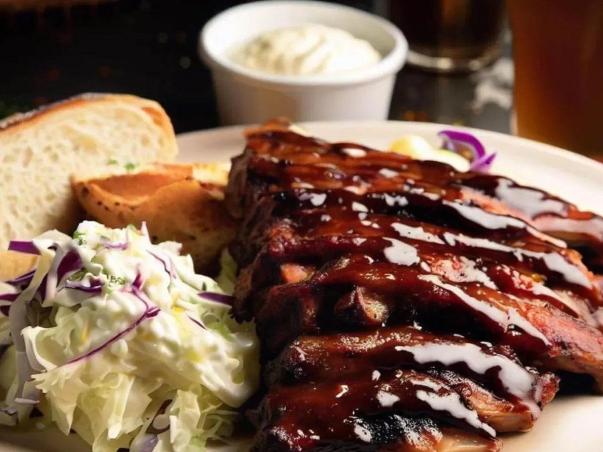 Pork Ribs With Creamy Slaw and Garlic Bread