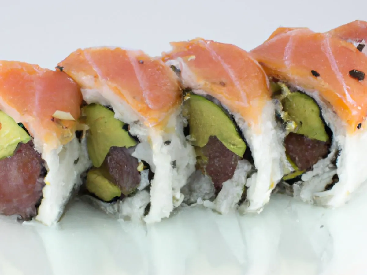 Salmon Heaven Roll