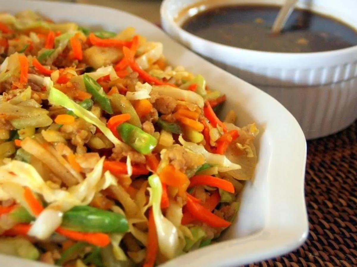 Lumpiang Hubad Salad Lumpiang Hubad Salad