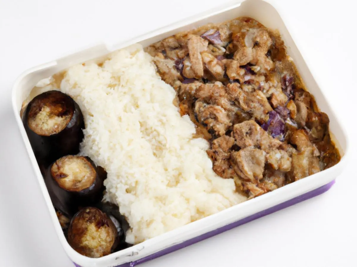 Minced Pork With Eggplant, Pig's Intestine in Brown Sauce with White Rice Minced Pork With Eggplant, Pig's Intestine in Brown Sauce with White Rice