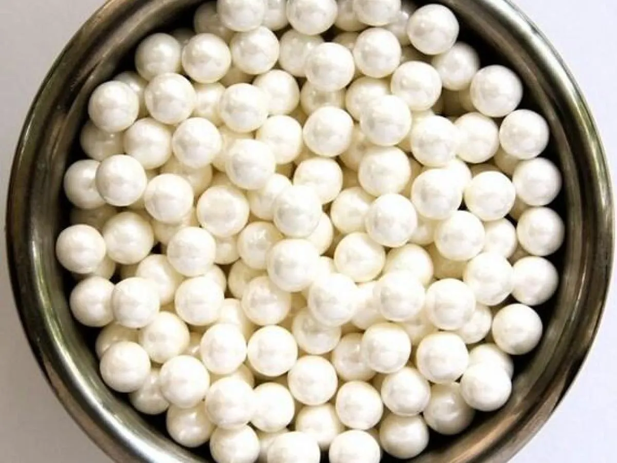 Edible Pearl Candies Edible Pearl Candies