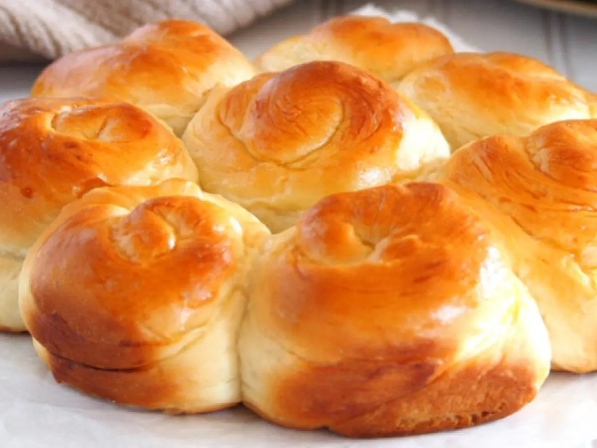 Individually Packaged: Pain Au Lait Pull-Apart Rolls Individually Packaged: Pain Au Lait Pull-Apart Rolls