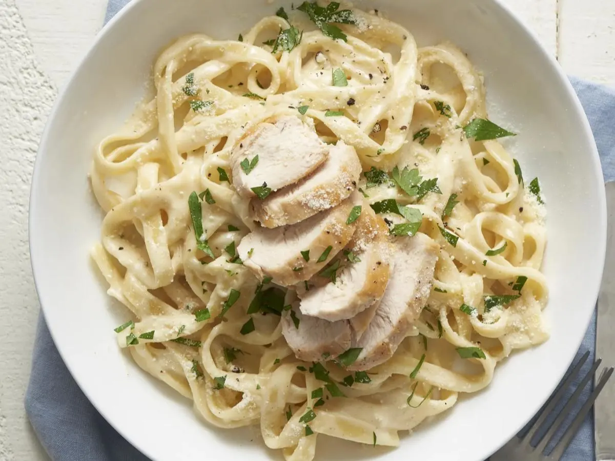 Chicken Alfredo Chicken Alfredo