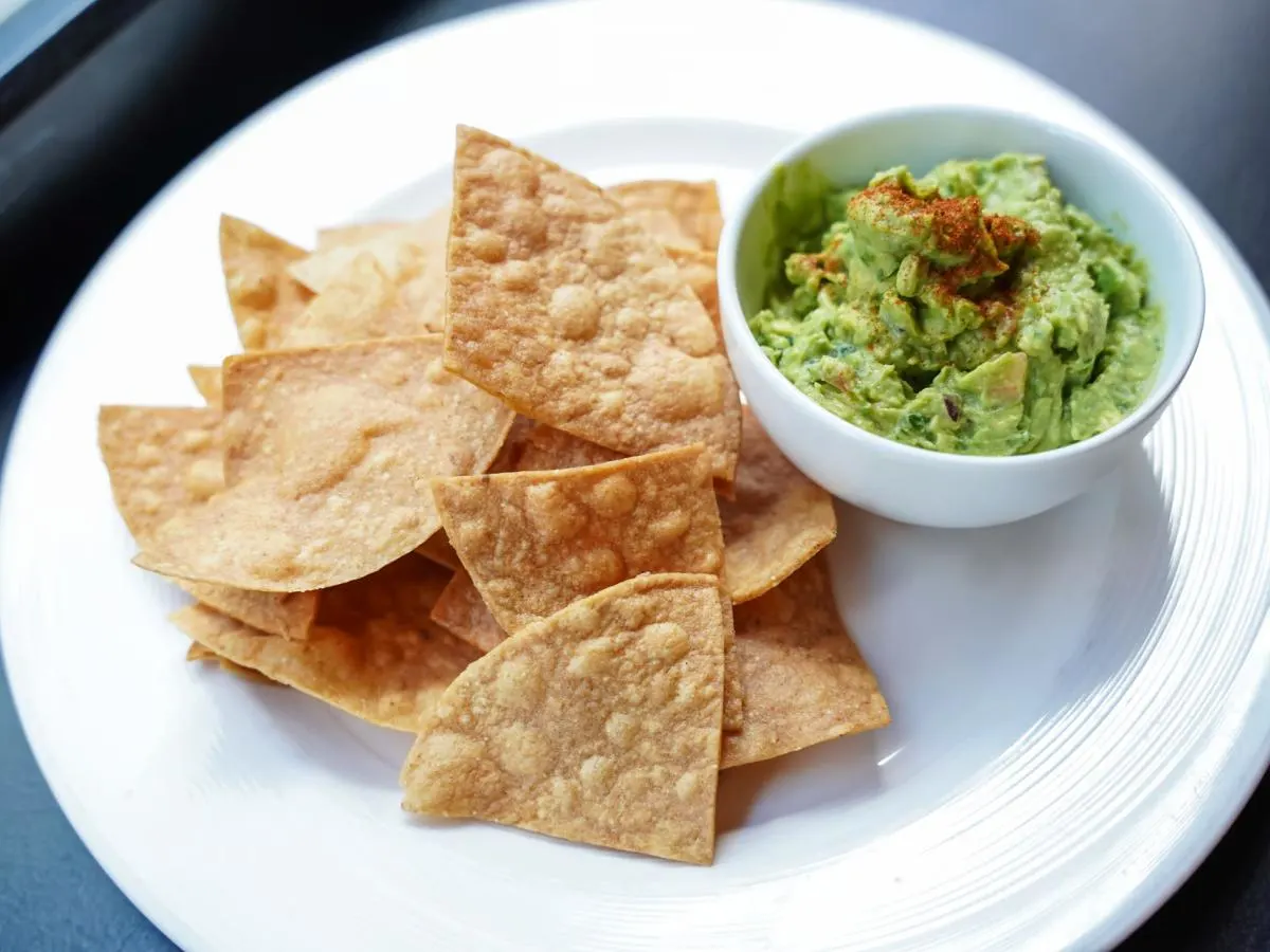 Guacamole & Chips Guacamole & Chips