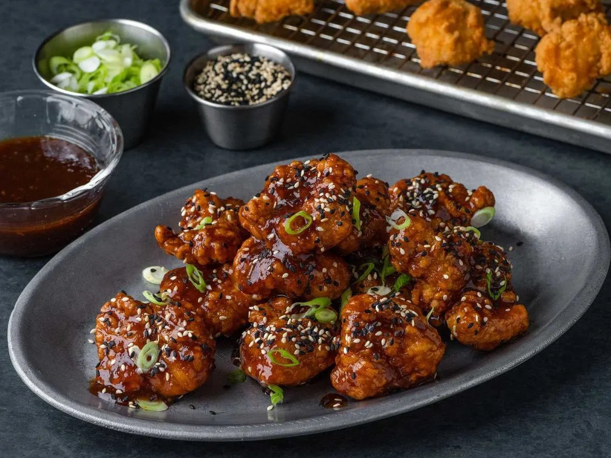 60 BBQ Boneless Wings 60 BBQ Boneless Wings