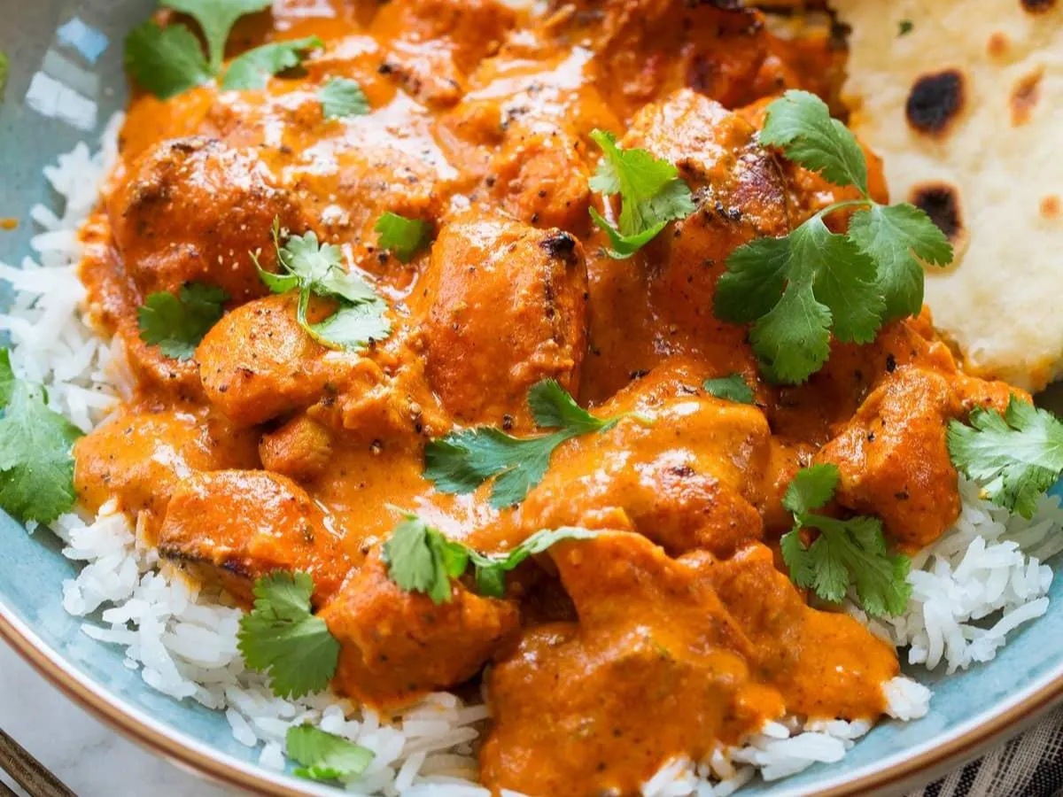 Butter Chicken with Rice, Naan and Dal Tadka (Halal) Butter Chicken with Rice, Naan and Dal Tadka (Halal)