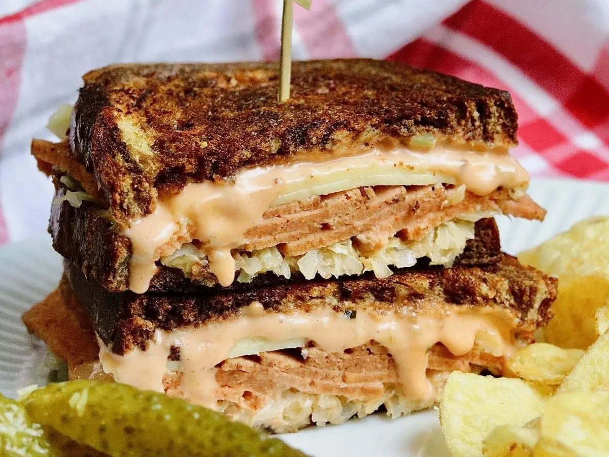 Vegan Reuben Sandwich on Gluten-Free Bread Vegan Reuben Sandwich on Gluten-Free Bread