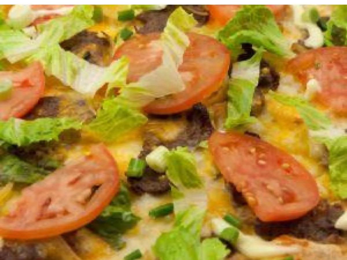 Gluten Free Solo Steak and Cheese Pizza Gluten Free Solo Steak and Cheese Pizza