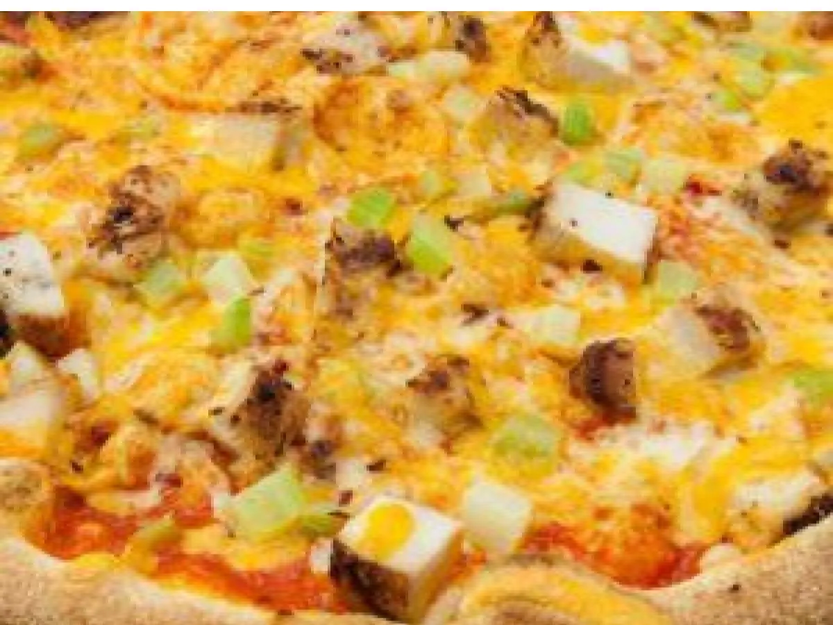 Gluten Free Solo Spicy Chicken Pizza Gluten Free Solo Spicy Chicken Pizza