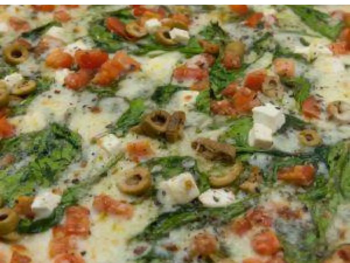 Solo Greek Pizza Solo Greek Pizza