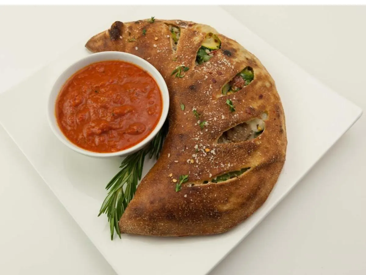 Pepperoni Stromboli Pepperoni Stromboli