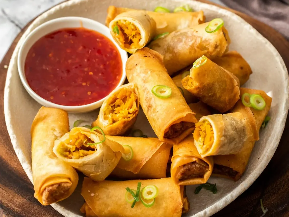 Fresh Roll Tofu And Crispy Vegan Rolls With Sweet And Sour Fresh Roll Tofu And Crispy Vegan Rolls With Sweet And Sour