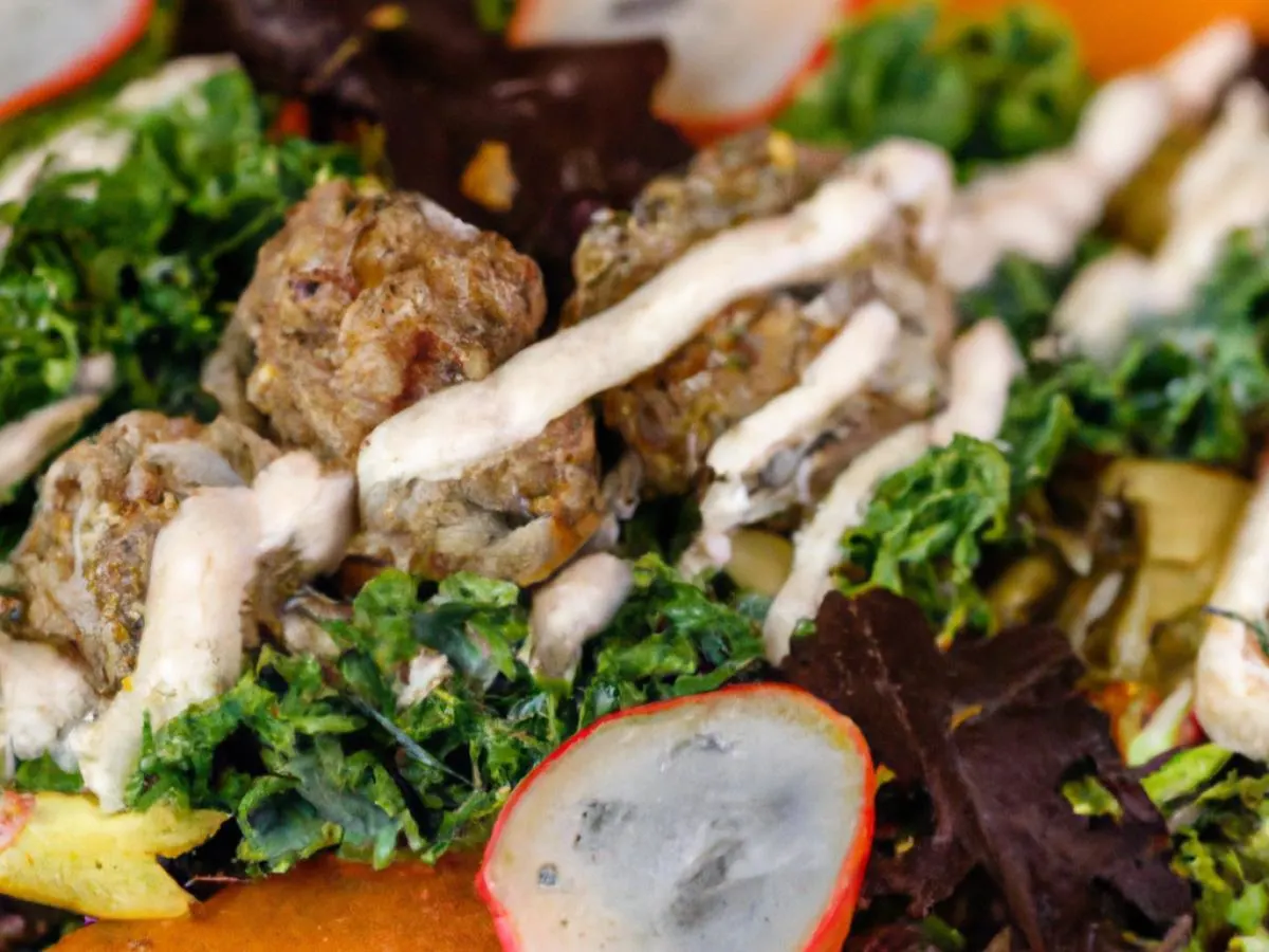Glow Salad with Meatballs