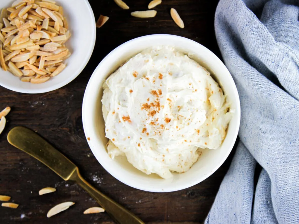 Honey Almond Cream Cheese Honey Almond Cream Cheese