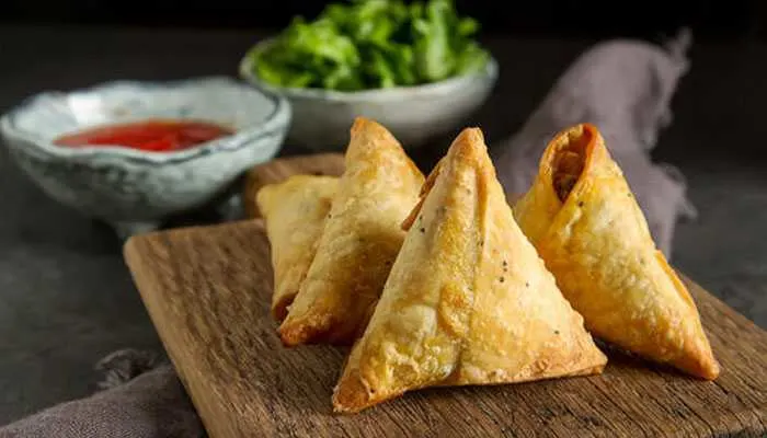 Lamb Samosa (2pc)