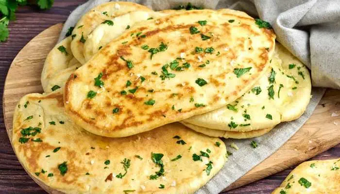 Garlic Nan (Individual)