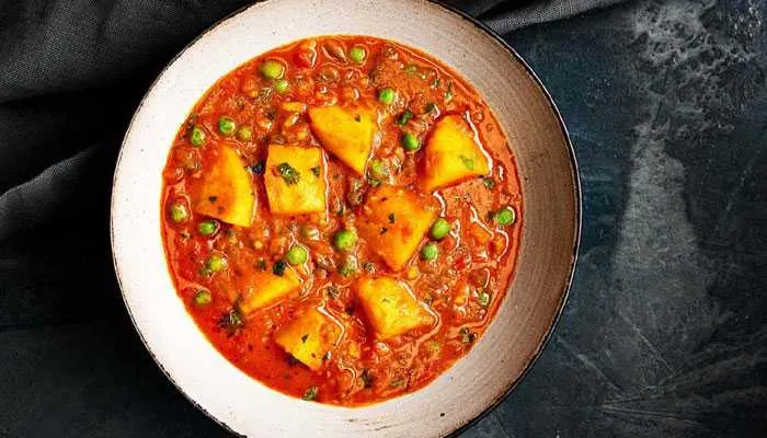 Aloo Muttercover Basmati Rice