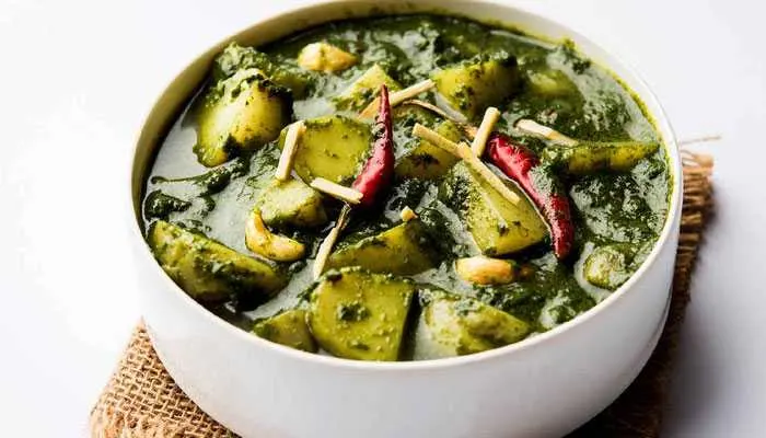 Small Aloo Palak