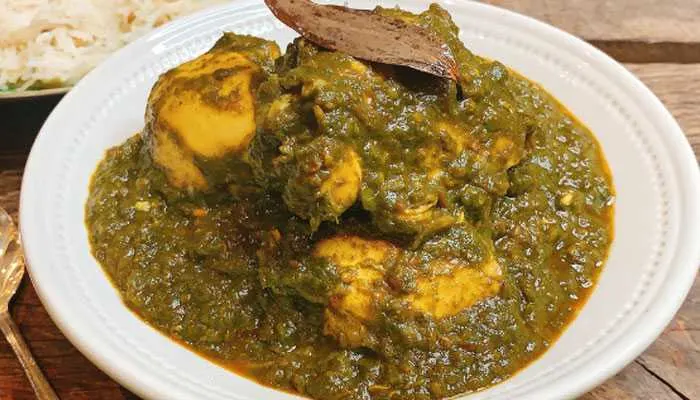 Small Chicken Saag