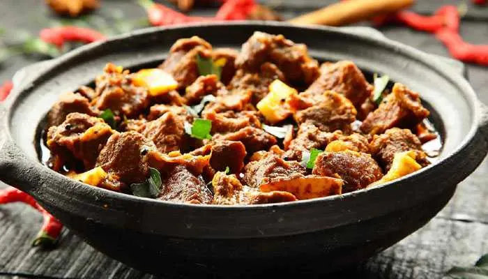 Large Lamb Vindaloo