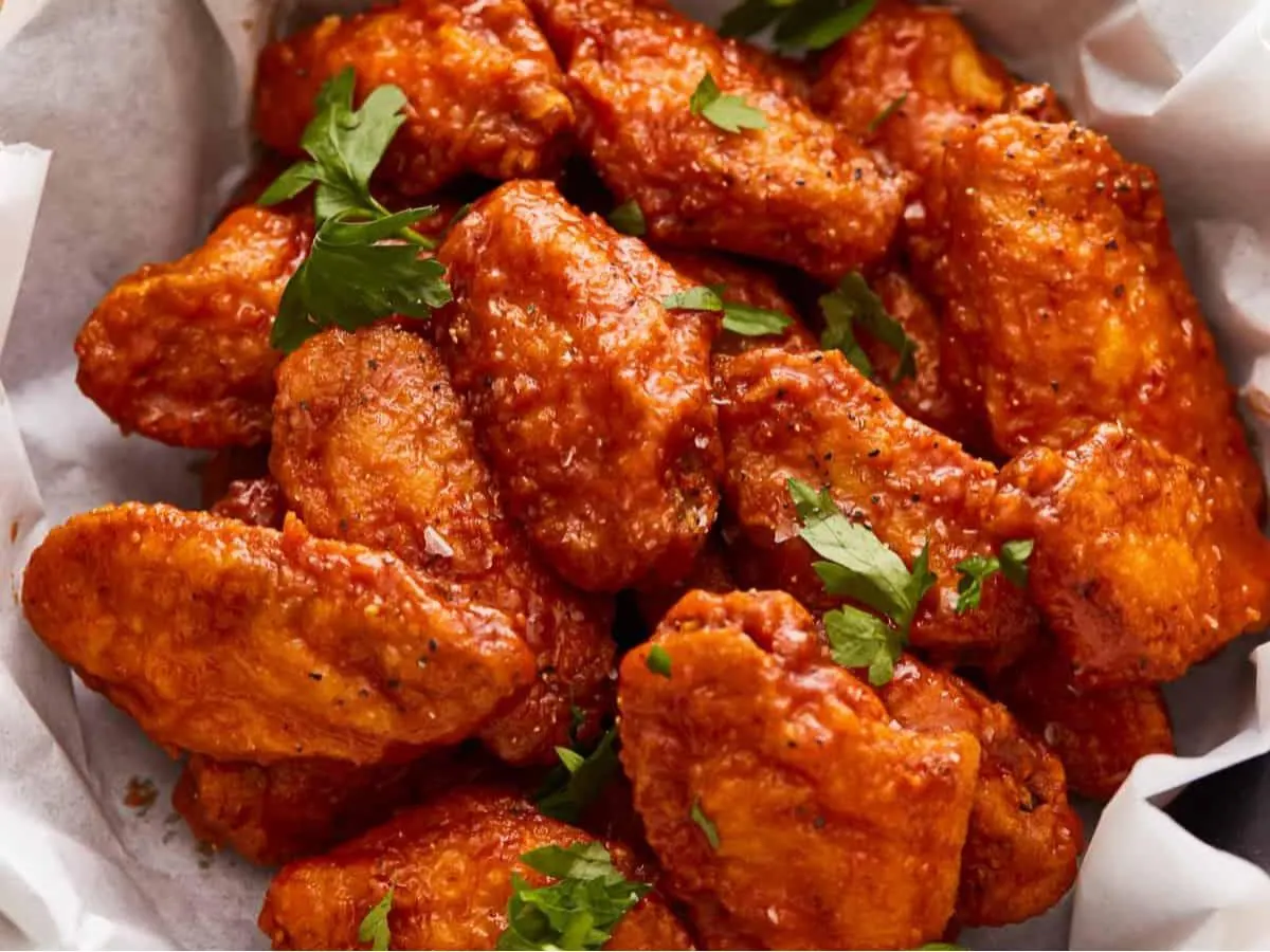 Spicy Buffalo Chicken Wings Spicy Buffalo Chicken Wings