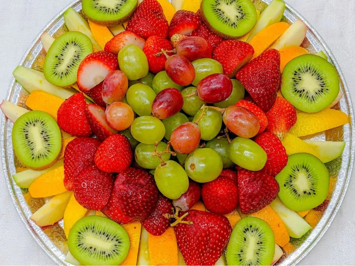 Fruit Tray (Dairy Free/No Whipped Cream) Fruit Tray (Dairy Free/No Whipped Cream)