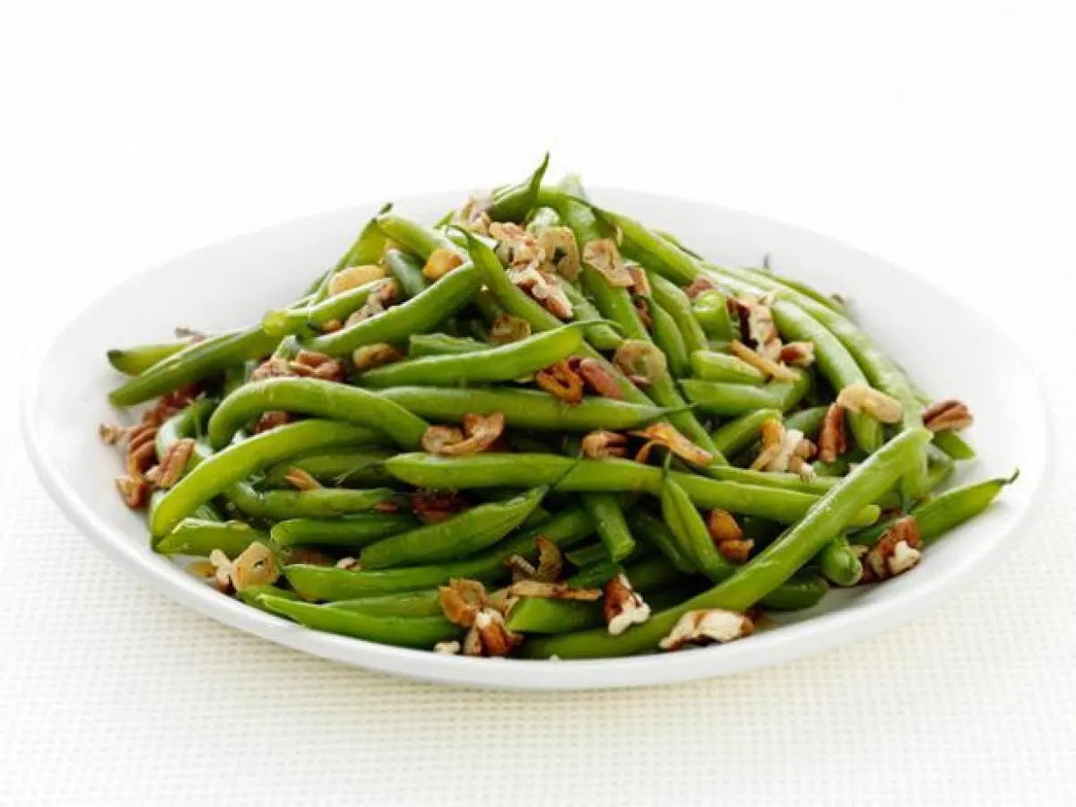 Individual Boxed: String Beans with Garlic (3oz Size) Individual Boxed: String Beans with Garlic (3oz Size)