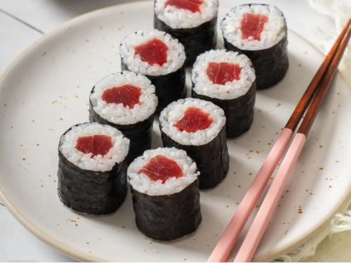 Tuna Roll Tuna Roll