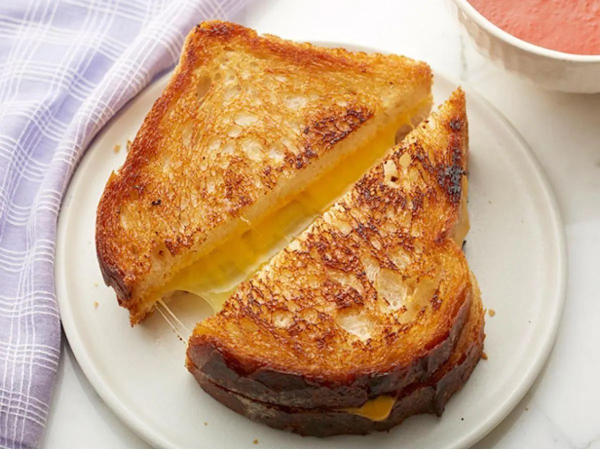 Grilled Provolone Cheese Sandwich on Gluten Free Bread Grilled Provolone Cheese Sandwich on Gluten Free Bread