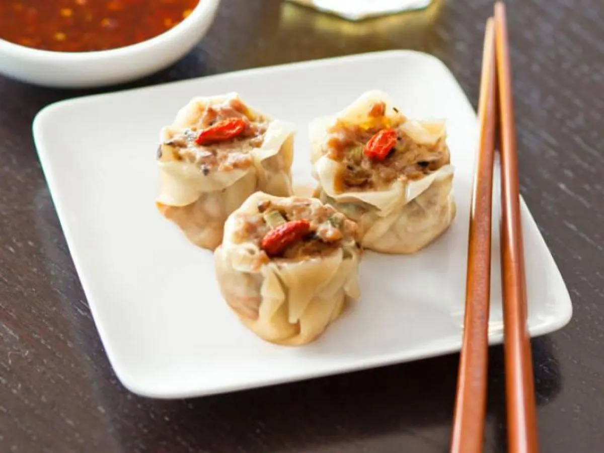 Rice Shumai with Pork and Vegetables Rice Shumai with Pork and Vegetables
