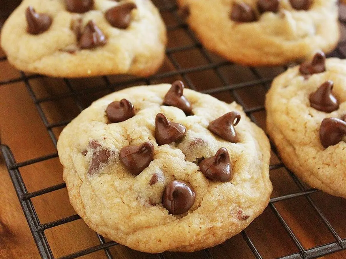 Chocolate Chip Cookie