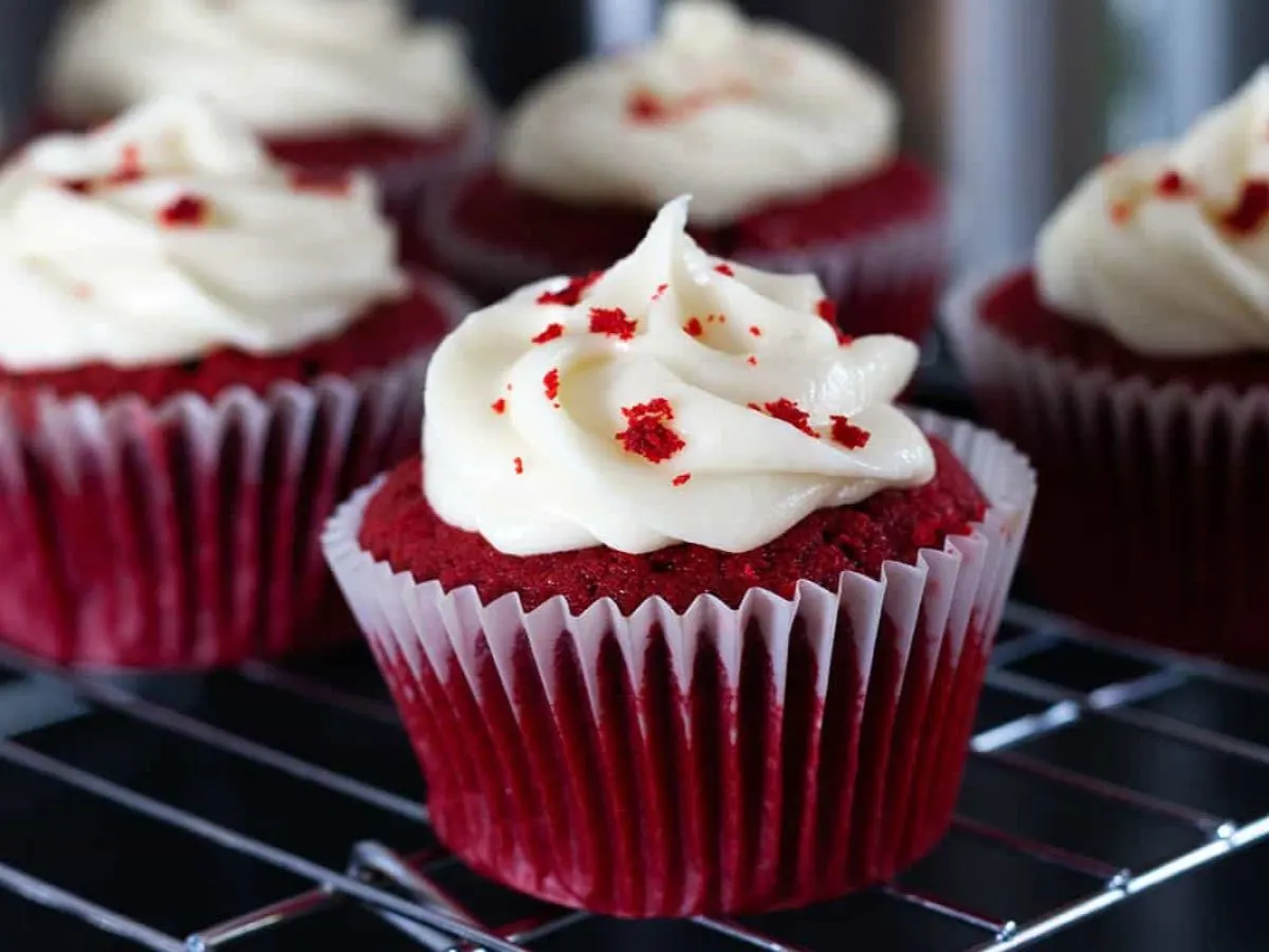 Red Velvet Cupcake Red Velvet Cupcake