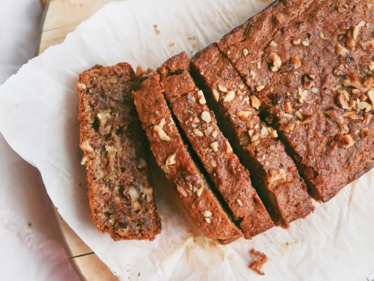 Banana Bread with Walnuts (Gluten Free) Banana Bread with Walnuts (Gluten Free)