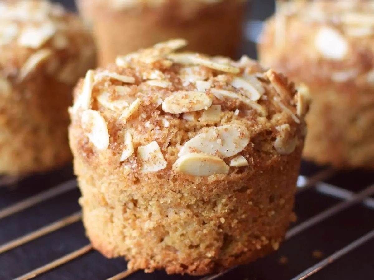 Almond Muffin Almond Muffin