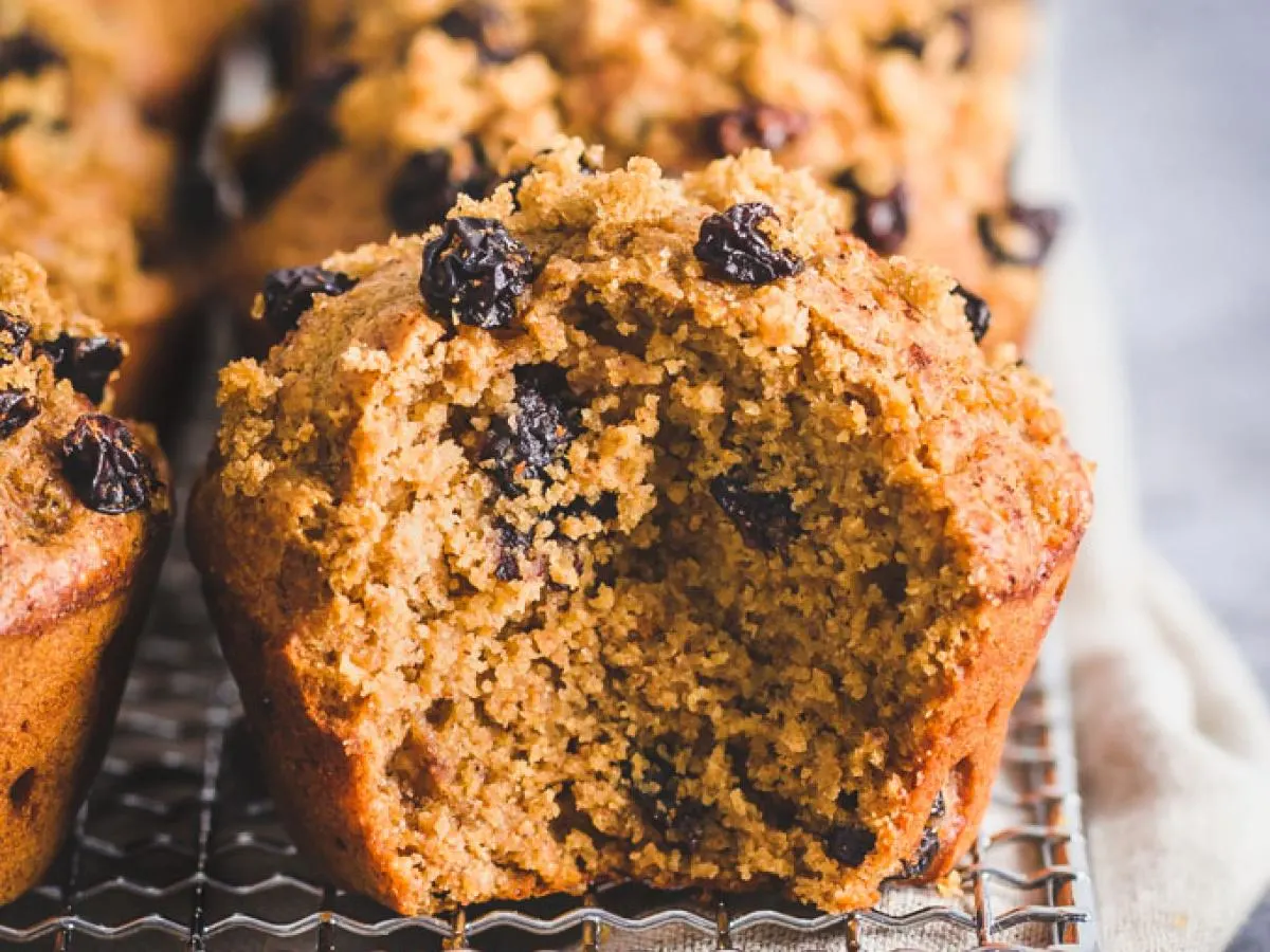 Raisin Muffin Raisin Muffin