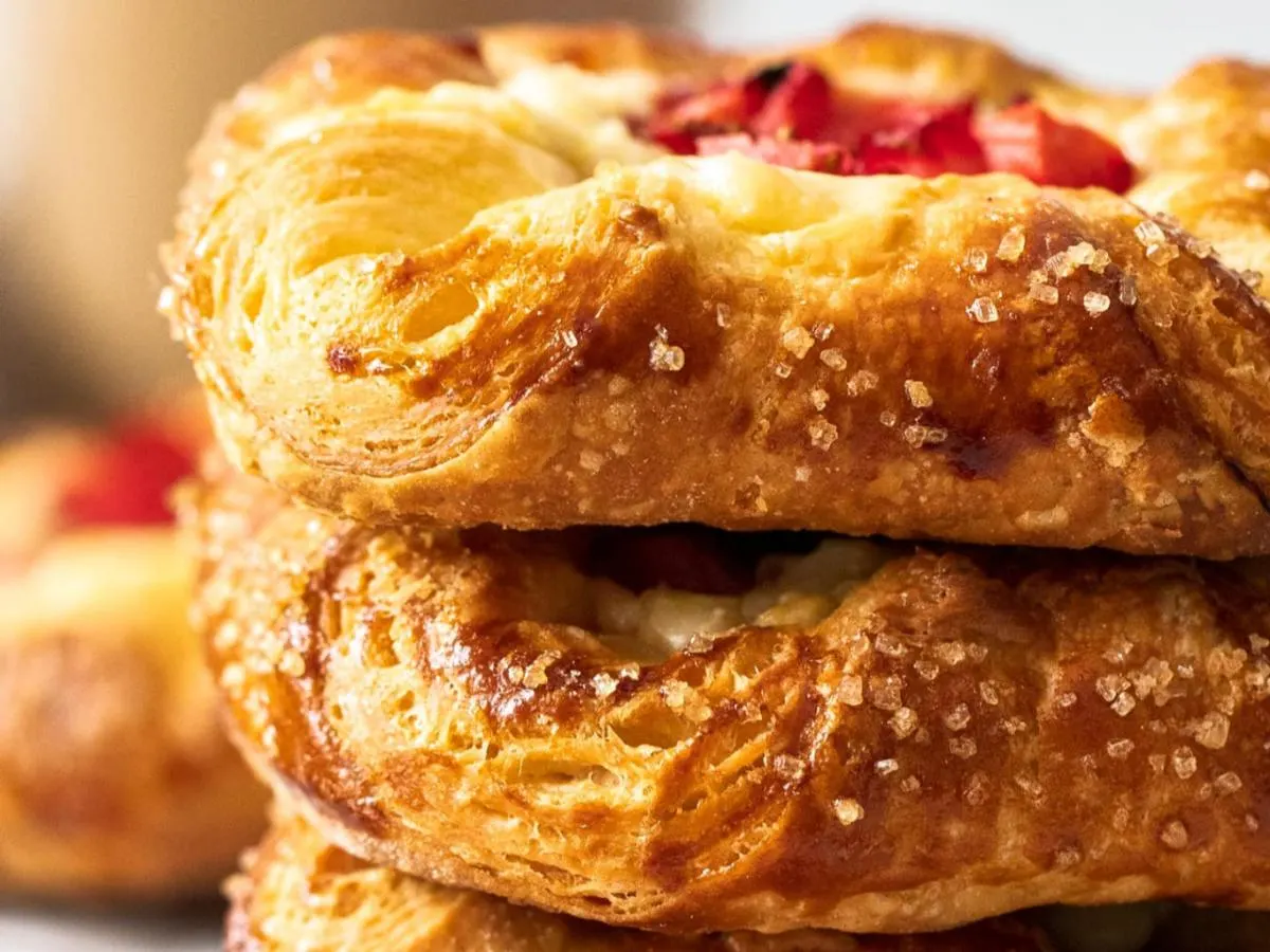 Strawberry Danish (Gluten Free) Strawberry Danish (Gluten Free)