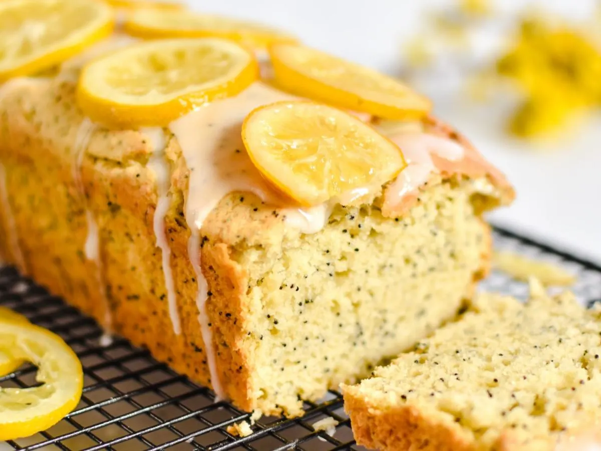 Lemon Loaf Slice Lemon Loaf Slice