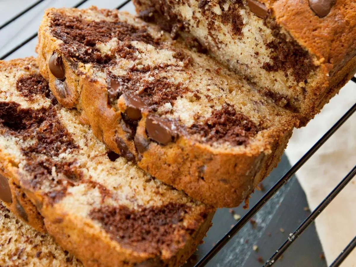 Chocolate Banana Swirl Loaf Cake