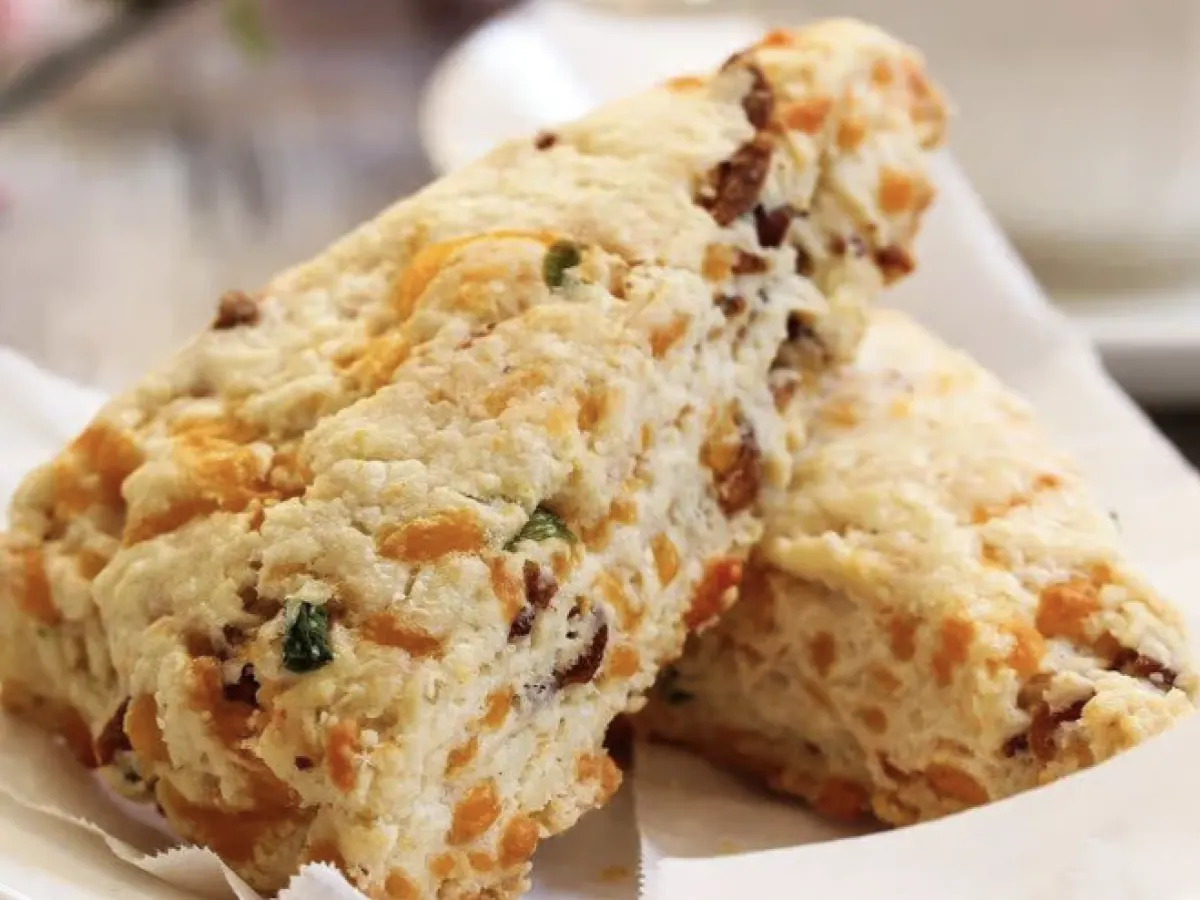Mixed Berry Scone