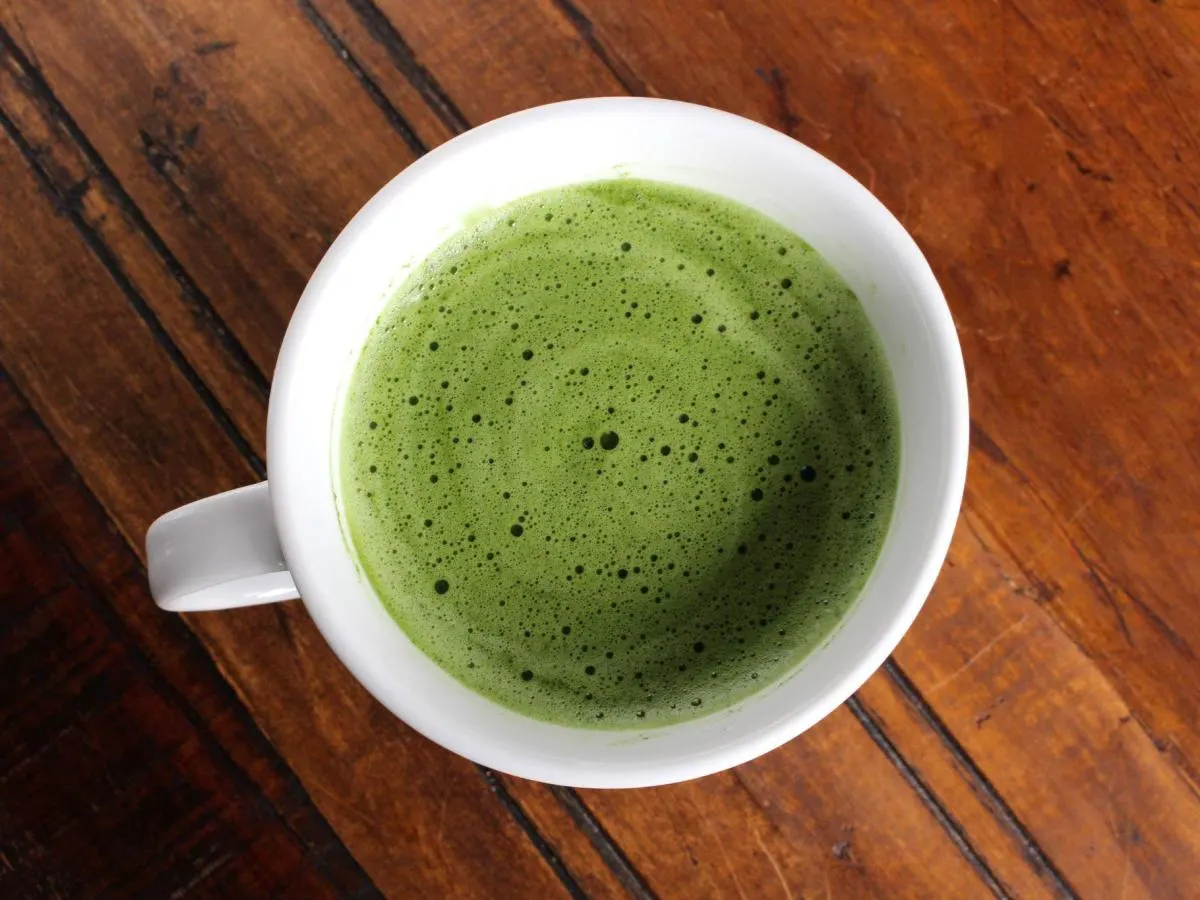 Regular Hot Green Tea Matcha Latte